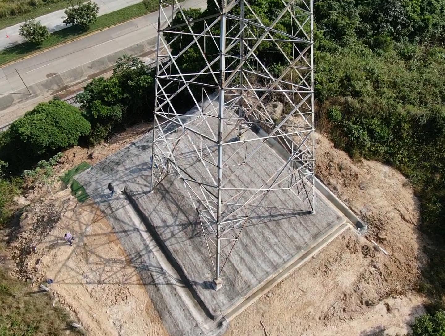 Concrete Canvas_control de erosion_torre electrica-01